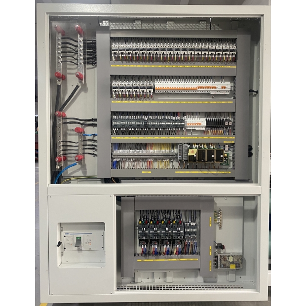 電控箱.jpg