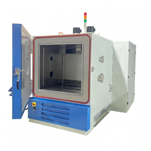 Altitude simulation test chamber.jpg